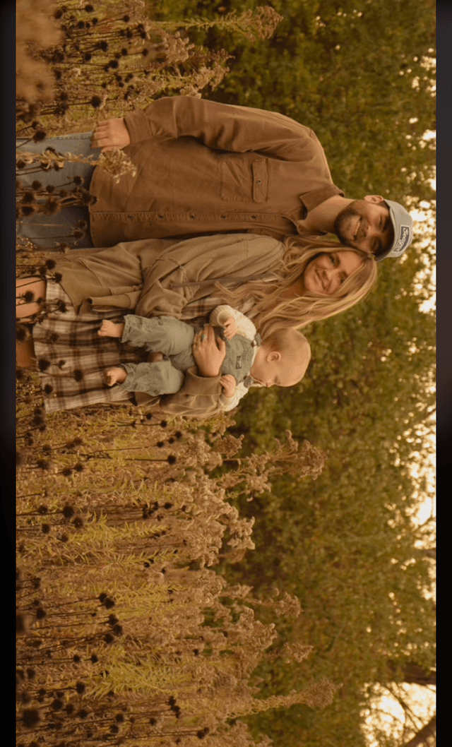 Field_Famπ¨βπ©βπ¦πΏ