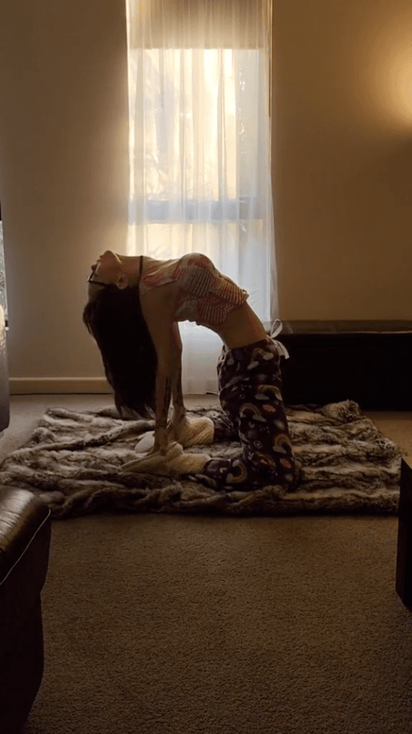 Cozy Yoga Stretch π§ββοΈ