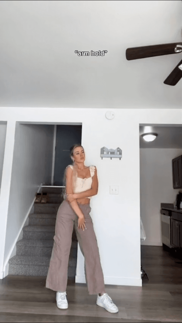 Arm Hold π€