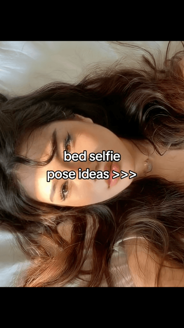 Bed selfie pose ideas >>>_2