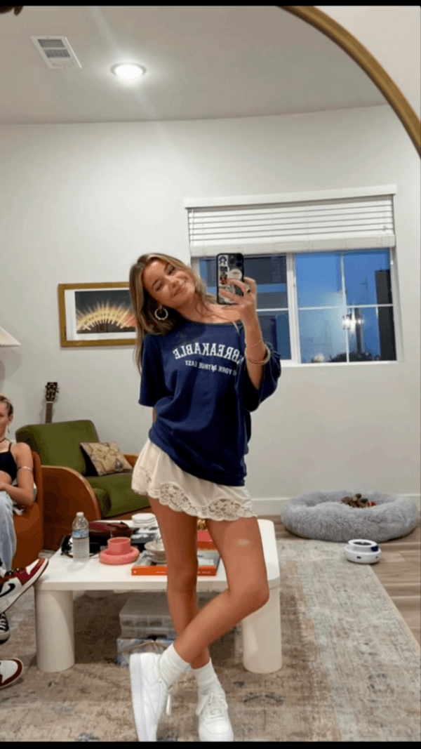 Mirror_Pose_Vibes π