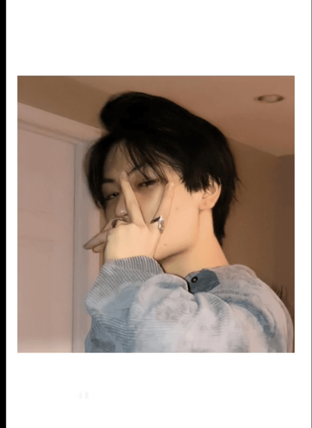 "Peace Out โ๏ธ"