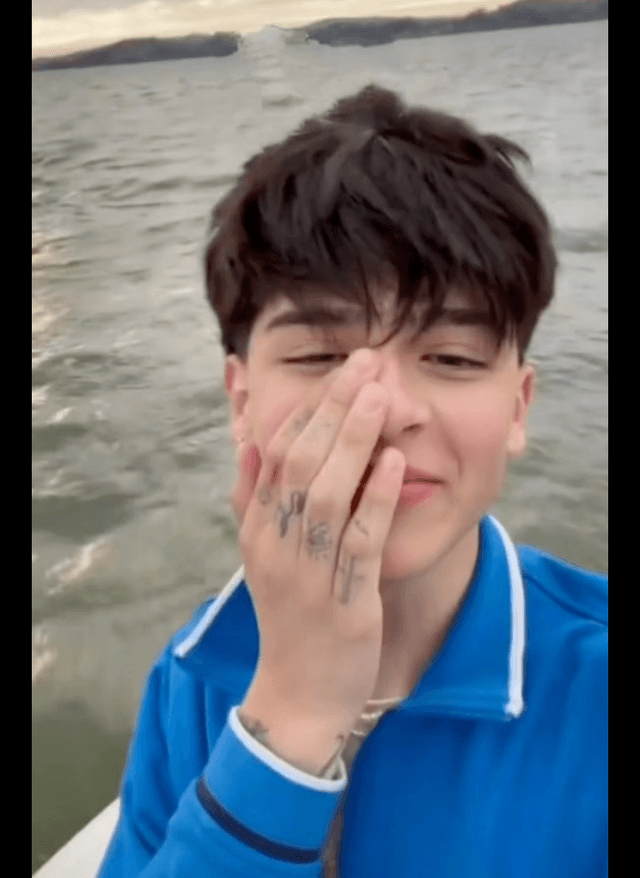 Boat Giggles ๐คญ