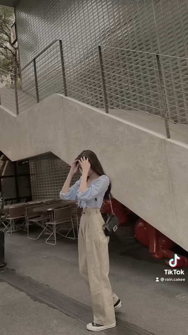 "Stylish Stroll ๐ถโโ๏ธ"